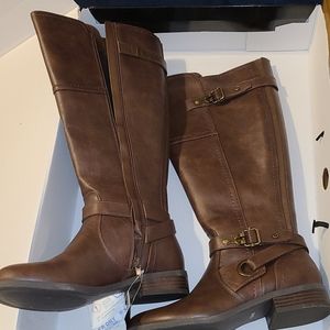 New G by GUESS HARVEST boots size 7